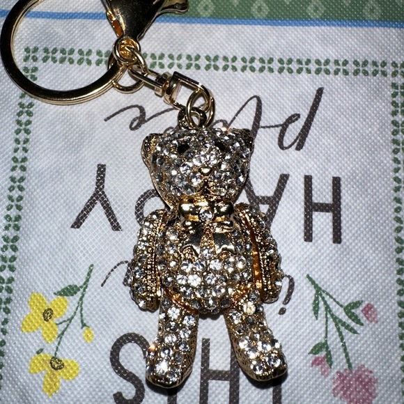NWT crystal bear keychain purse charm - Picture 3 of 7